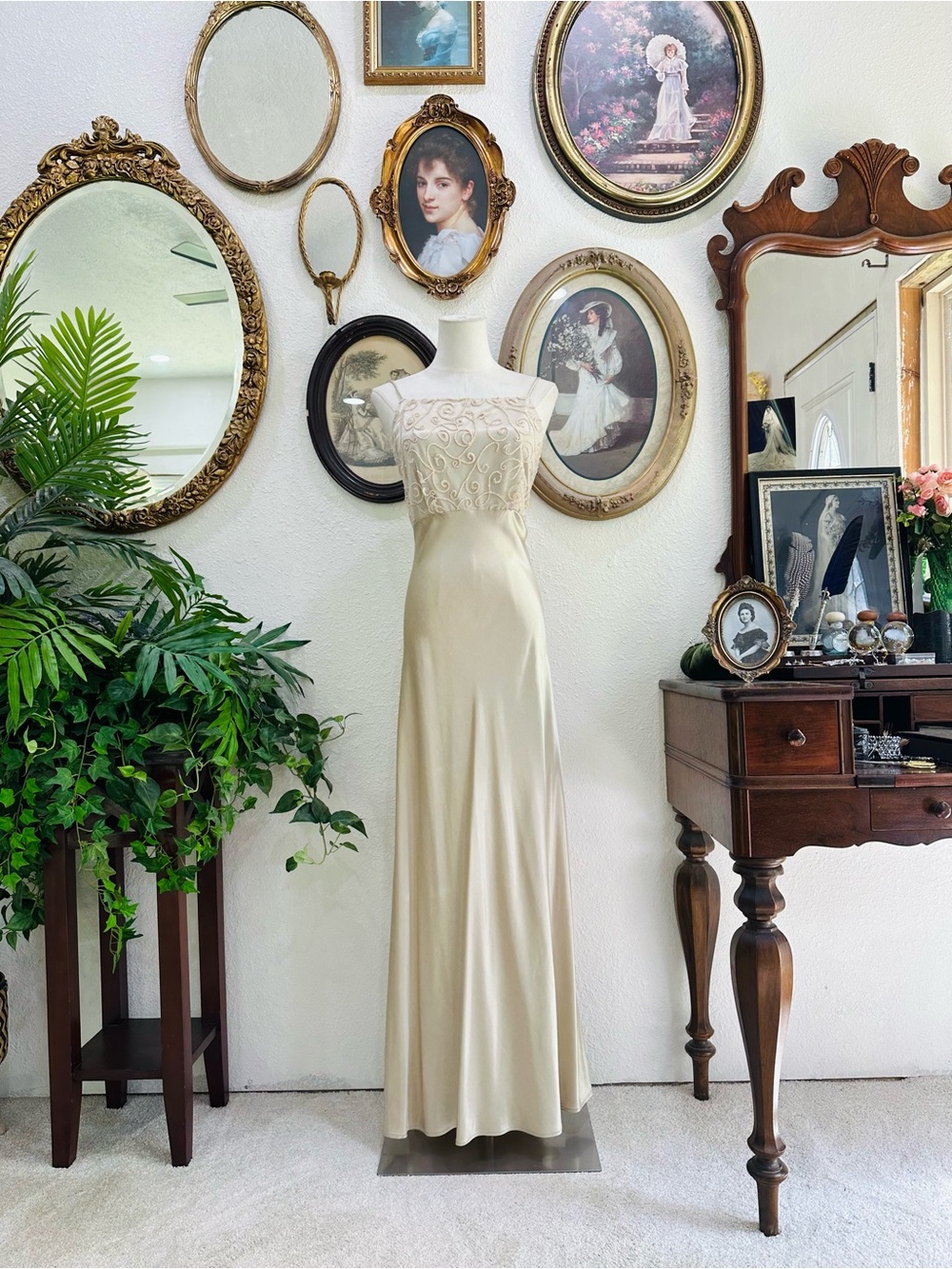B. Smart Cream Satin Evening Gown with Embroidered Bodice